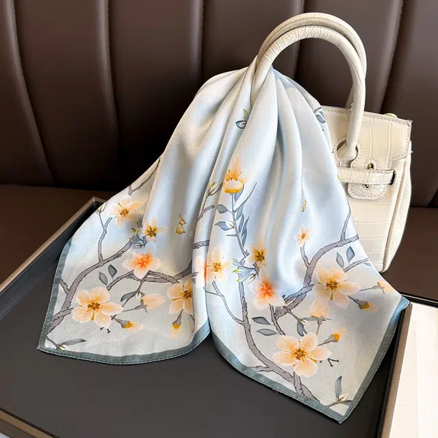 优幽兰 时尚百搭小众高级感温柔气质优雅真丝搭配衬衫小领巾韩版衬衣绑包薄款减龄穿搭 桑蚕丝 丝巾 女款