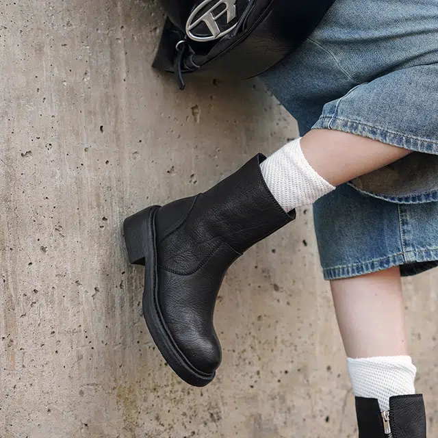 五九丹七 头层牛皮 水洗皮纹理质感大气 百搭经典休闲宽松拉链短靴 短筒  切尔西靴 女