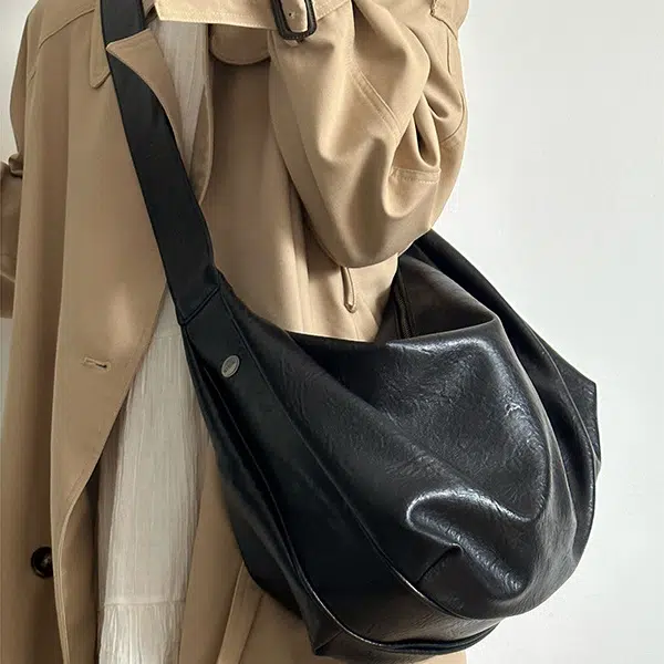 CARTELO Casual Retro Shoulder Bag Black