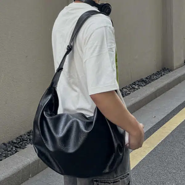 CARTELO Casual Retro Shoulder Bag Black