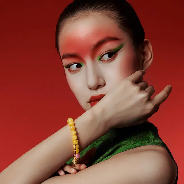 龙弗 【招财进宝】新中式开运纳福迎财纳福吉祥富贵紫气东来成功上岸 高级感佳节好运饰品 蜜蜡 手串 女款