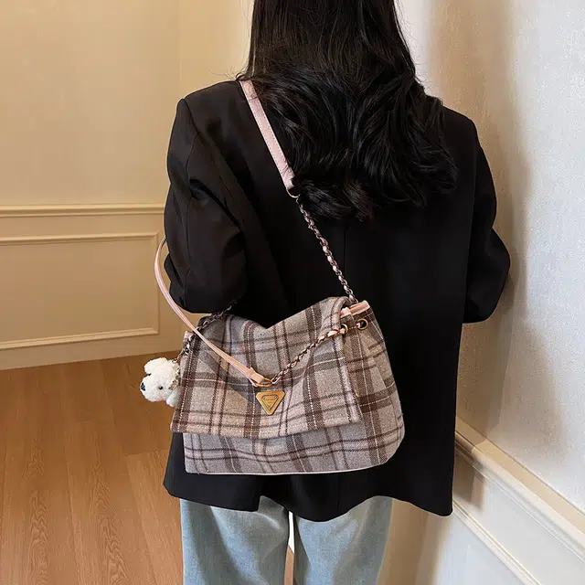 凡思曼 小众高级感甜美英伦风格子 布 单肩包 女款 多色