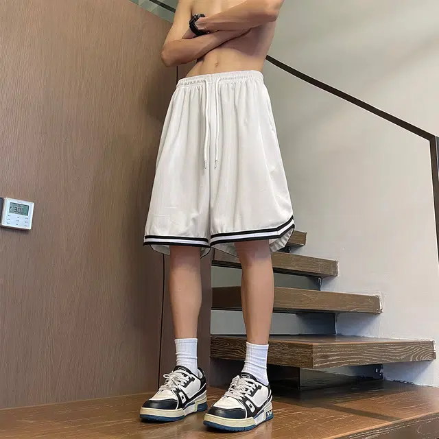 加菲猫家族 美式高街假两件宽松舒适跑步运动健身日常时尚通勤百搭系带松紧中腰五分青春活力休闲短裤 男女同款