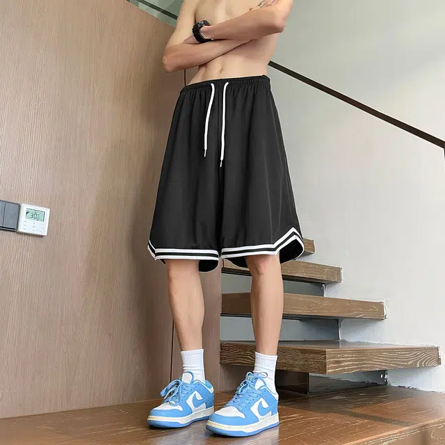 加菲猫家族 冰丝凉感速干美式高街学院风基础款中腰系带运动篮球跑步训练学生党宽松直筒过膝五分休闲短裤 男女同款