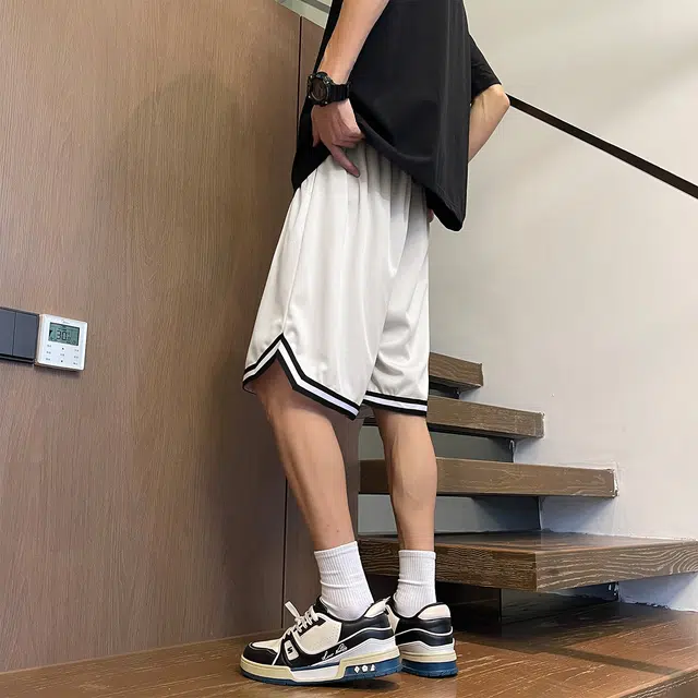 加菲猫家族 美式高街假两件宽松舒适跑步运动健身日常时尚通勤百搭系带松紧中腰五分青春活力休闲短裤 男女同款