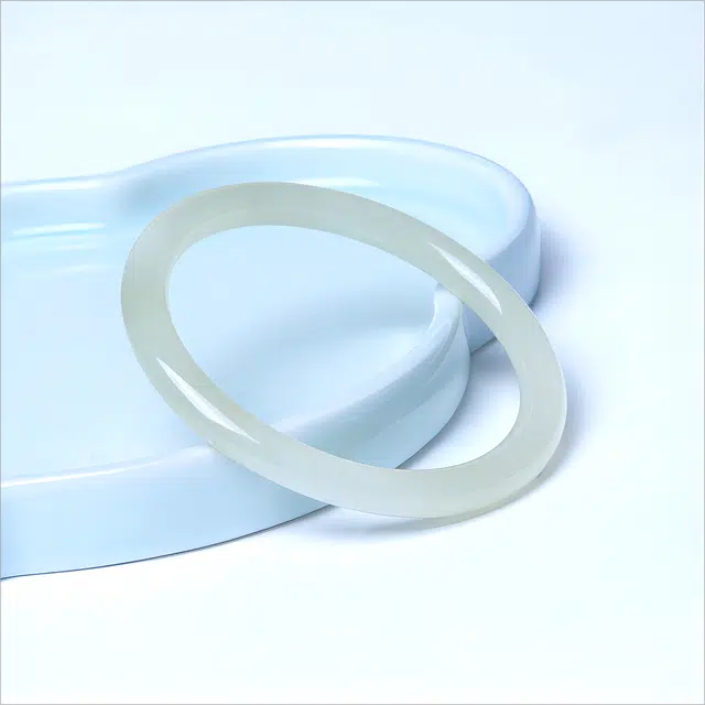 梵澜 精品级圆润净透叮当镯 清水绿气质玉镯 油润质感百搭手饰 轻奢纪念礼镯子 和田玉 手镯 女款 青白玉 礼盒