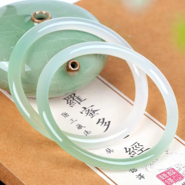 梵澜 复古新中式国风叮当镯 精致高级感玉镯 轻奢小众手饰 闺蜜  玛瑙 玉石手镯 女款 礼盒装