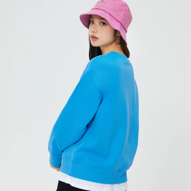 美特斯邦威 印花舒适细腻柔和亲肤圆领加绒卫衣 女款