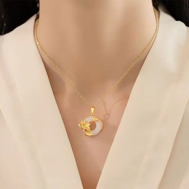 【精选高品质 好运莲莲】 金师傅 荷塘月色吊坠 事事如意平安顺遂繁花新中式国潮复古气质简约百搭小众轻奢高级#好运 琉璃 项链 女款