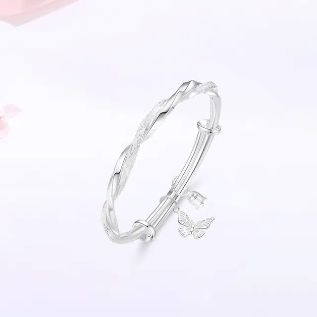 【S999足银精选高品质】 金师傅 莫比乌斯铃兰花蝴蝶 招财纳福 森系梦幻气质优雅甜美简约百搭#好运 小众轻奢设计高级 可调节手镯 女款
