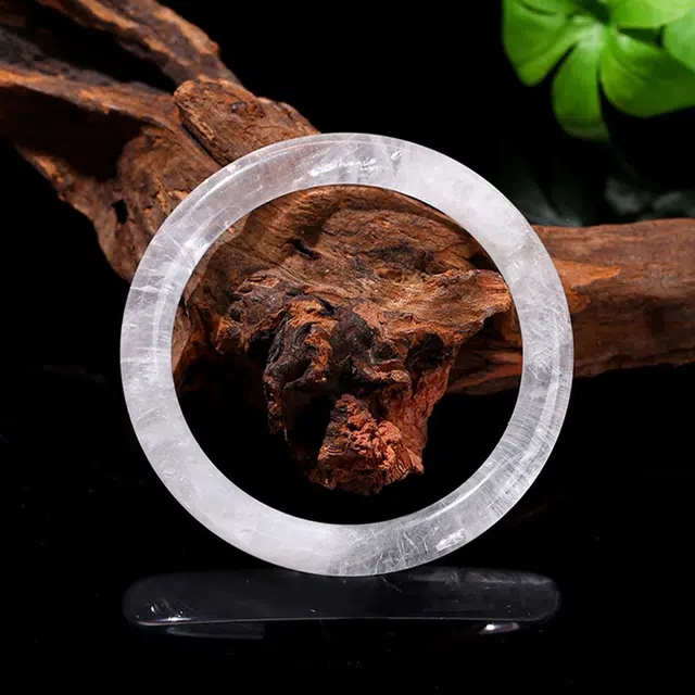 【净化】 金师傅 新中式国风通透梦幻飘花晶体 白幽灵纯净能量好运贵妃镯 百搭显白高级感好运天然 白水晶 手镯 男女同款情侣款