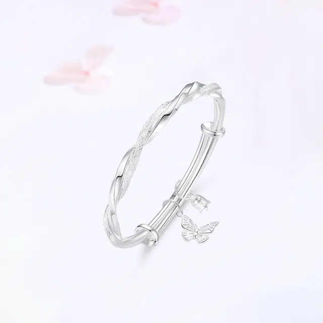 【S999足银精选高品质】 金师傅 莫比乌斯铃兰花蝴蝶 招财纳福 森系梦幻气质优雅甜美简约百搭#好运 小众轻奢设计高级 可调节手镯 女款