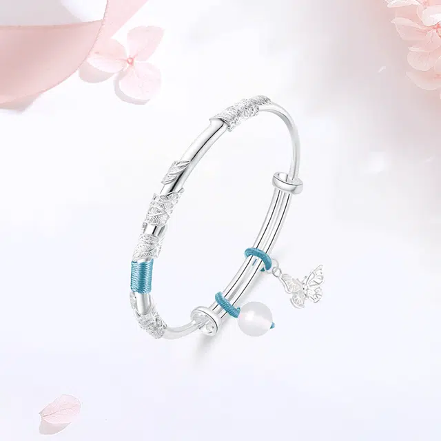 【S999纯银|甄选高品质】 金师傅 繁花似锦蝴蝶 森系时尚新中式国潮气质森系精致百搭小清新 小众轻奢设计高级感#好运 玉髓 手镯 女款