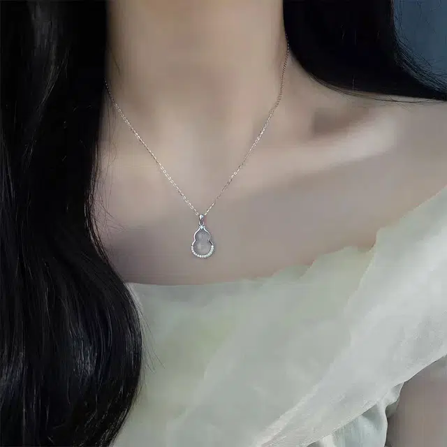 【S925银|甄选高品质】 金师傅 福禄葫芦吊坠 招财纳福转运 福气满满新中式国潮气质优雅清冷简约百搭小众轻奢高级#好运 玉髓 项链 女款