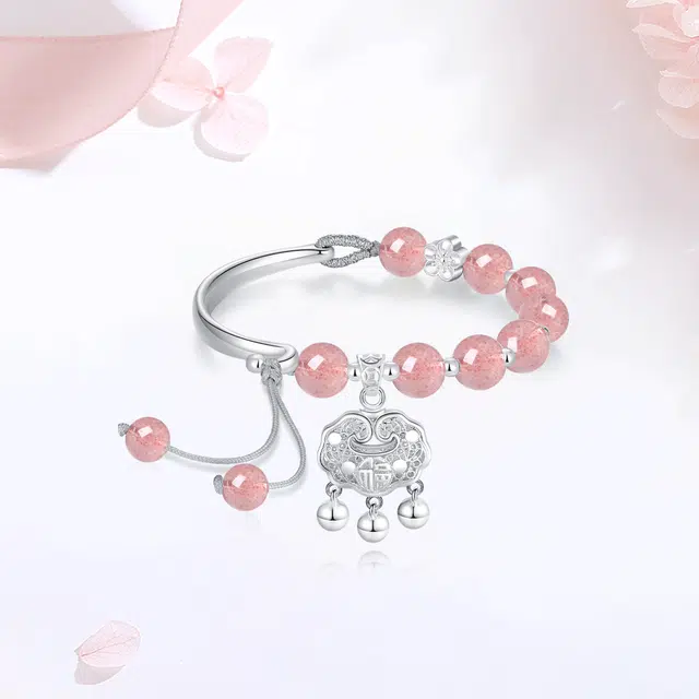 【精选高品质】 金师傅 平安锁桃花半镯 平安喜乐吉祥如意 新中式国潮气质甜美百搭 小众轻奢设计高级感#好运 草莓晶 手链 女款