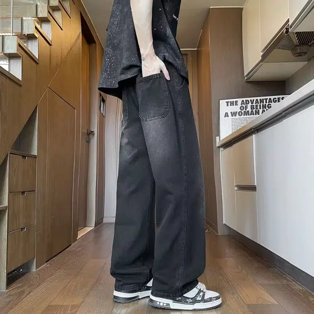 PAINT STAIN