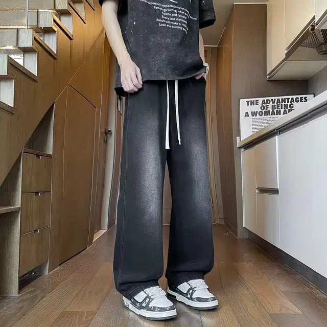 PAINT STAIN