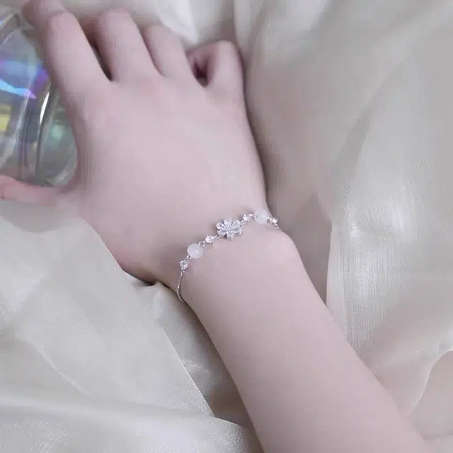 尚银福 而爱而生系列 国潮新中式时尚优雅气质轻奢高级感 森系小清新小众创意设计樱花手饰套装 琉璃 手链 女款