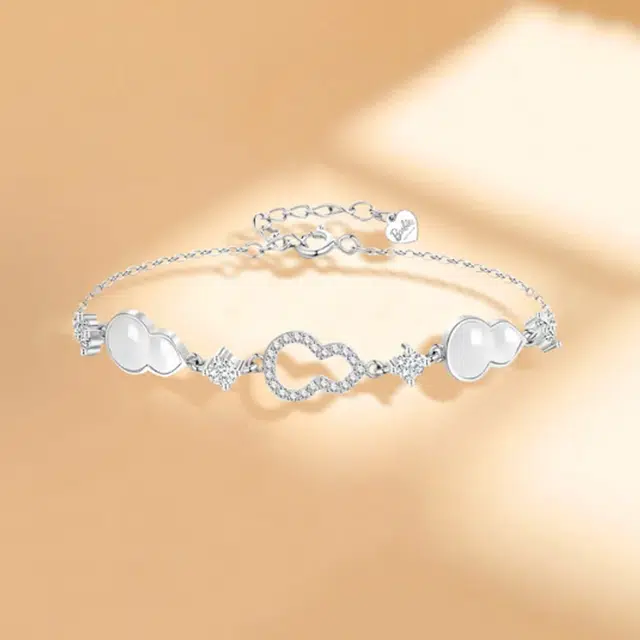 尚银福 福禄双全系列 森系小清新时尚优雅气质轻奢高级感 国潮新中式复古小众创意设计灵动闪耀葫芦百搭手饰 合金 手链 女款