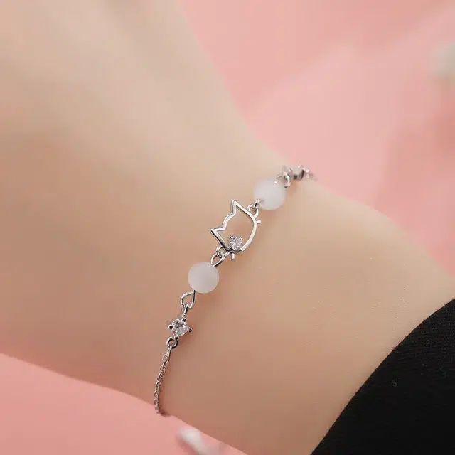 尚银福 甜美可爱猫咪 森系少女感俏皮甜美仙气气质小清新优雅温柔 精致小巧简约高级感设计闪耀灵动锁骨链 合金 项链 女款