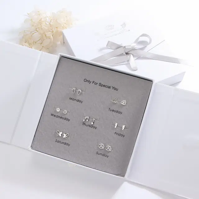 尚银福 一周七天耳饰 森系小清新小巧精致时尚简约气质 脚印三角权视之眼闪电太阳音符蝴蝶玫瑰花元素七对套装 合金 耳钉 女款