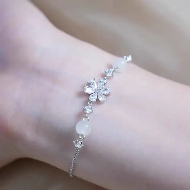 尚银福 而爱而生系列 国潮新中式时尚优雅气质轻奢高级感 森系小清新小众创意设计樱花手饰套装 琉璃 手链 女款