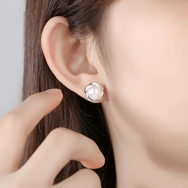 尚银福 珍珠玫瑰 轻奢时尚简约百搭 小众造型设计高级甜蜜饰爱 合金 耳钉 女款