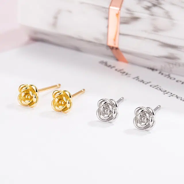 尚银福 玫瑰花 轻奢时尚优雅大气简约百搭 小众造型设计高级甜蜜饰爱 合金 耳钉 女款