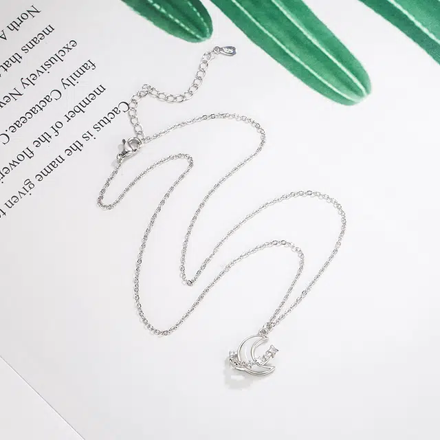 尚银福 星月神话 冷淡风简约小众高级感 四芒星星星环绕月亮星球吊坠锁骨链 合金 项链 女款