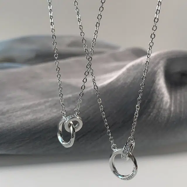 尚银福 璀璨灵动闪耀莫比乌斯 精致简约浪漫唯美高级感时尚百搭 轻奢小众设计气质温柔通勤锁骨链 合金 项链 女款