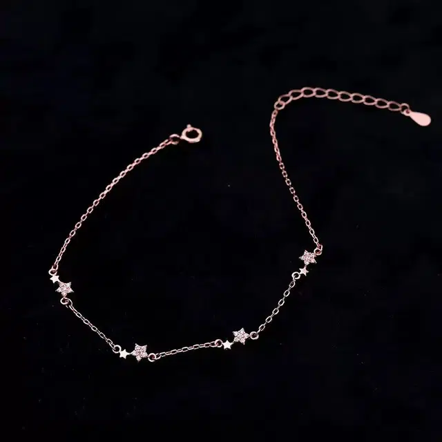 尚银福 闪耀璀璨繁星 精致可爱灵动闪耀浪漫星河轻奢气质甜美少女心小众高级感设计 简约优雅大气通勤百搭手饰 合金 手链 女款