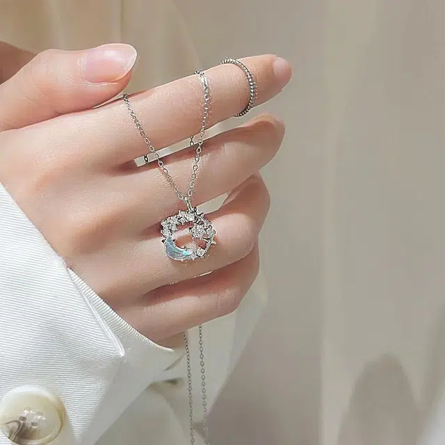 尚银福 梦幻星月系列 摘星揽月轻奢气质高级感 精致气质小众星星月亮 极简风优雅浪漫轻奢设计感 小清新甜美可爱 好运 合金 项链 女款