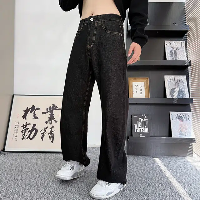 HOKLV logovibecleanfit