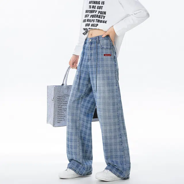 HOKLV logocleanfit