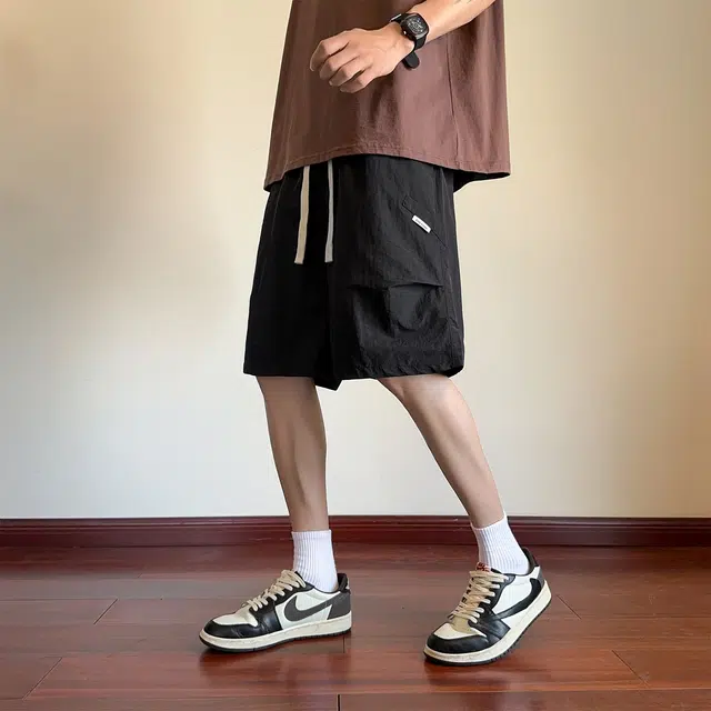 HOKLV