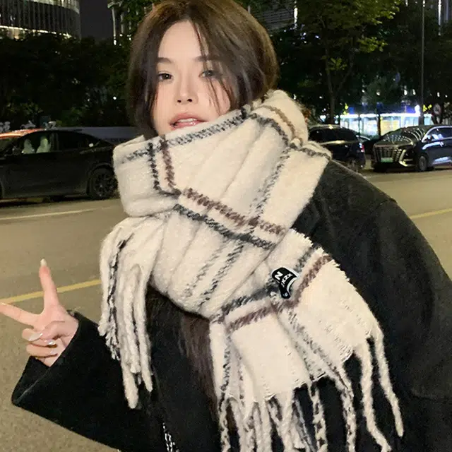 纳兰杜 条纹流苏小清新高级感加厚保暖 绒线围巾 女款
