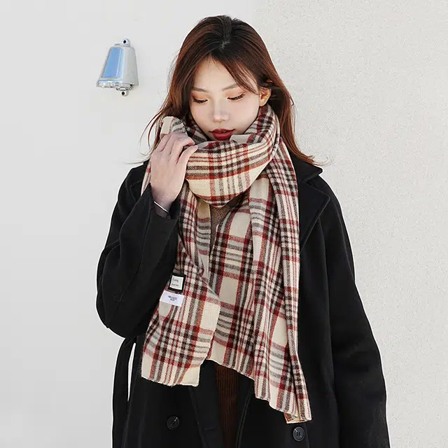 纳兰杜 经典格子保暖   潮流小清新加厚高级感 小众个性 绒线围巾 女款 米色/绿色