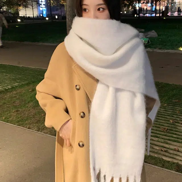 纳兰杜 流苏长款百搭时尚小清新保暖加厚 聚酯纤维 绒线围巾 女款 白色