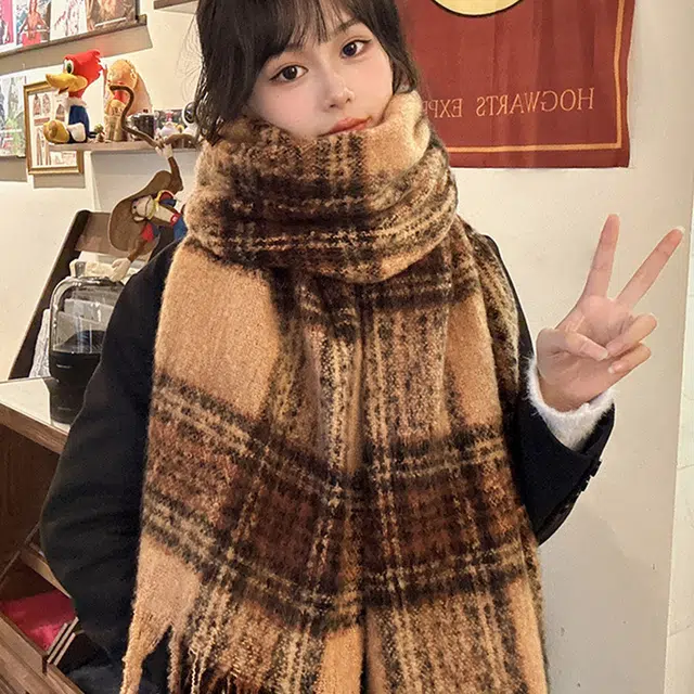 纳兰杜 拼色长款流苏软糯复古风穿搭 聚酯纤维 女款 棕色