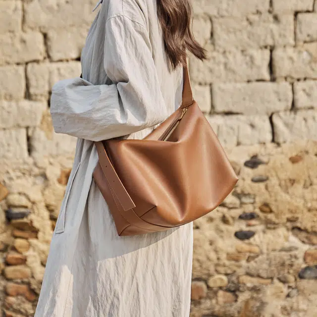 Tote
