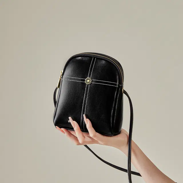 纳兰杜 简约百搭轻便质感精致时尚通勤 牛皮 斜挎包 迷你 女款 子夜黑