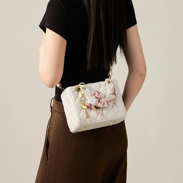 纳兰杜 时尚百搭菱格戴妃包夏季洋气小香风高级感小众品牌女包 合成革 手提包单肩斜挎包 常规 女款 多色