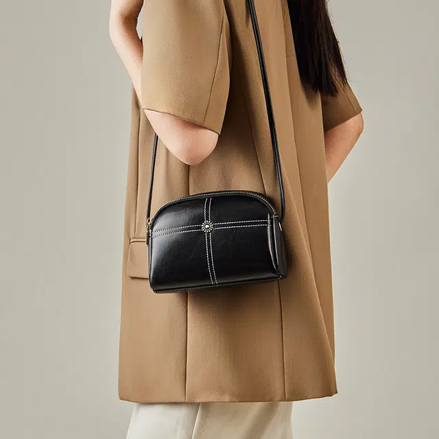 纳兰杜 简约休闲软皮妈妈款百搭时尚 牛皮 手机包单肩斜挎包 迷你 女款 子夜黑