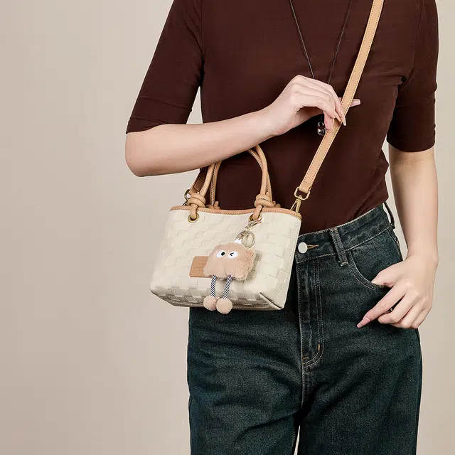 纳兰杜 通勤上班洋气高级感精致百搭 牛皮拼合成革 手提包 小号 女款 米白拼杏