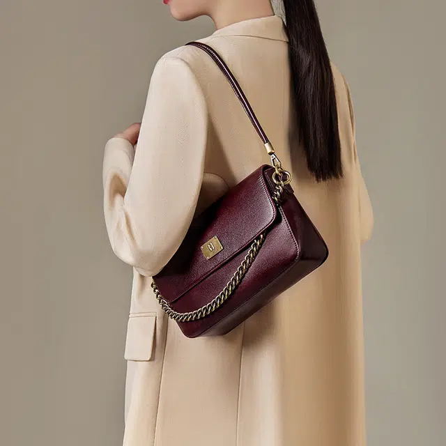 纳兰杜 时尚小方包通勤链条洋气百搭简约质感小众设计 头层牛皮 腋下包单肩斜挎包 小号 女款 咖色