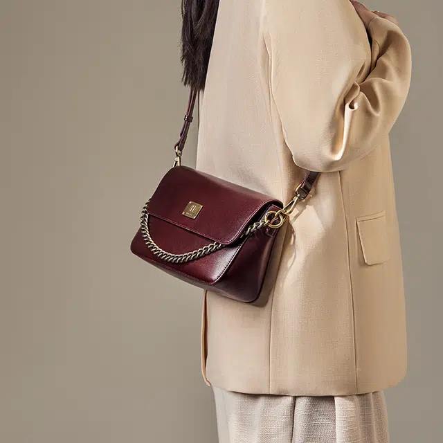 纳兰杜 时尚小方包通勤链条洋气百搭简约质感小众设计 头层牛皮 腋下包单肩斜挎包 小号 女款 咖色