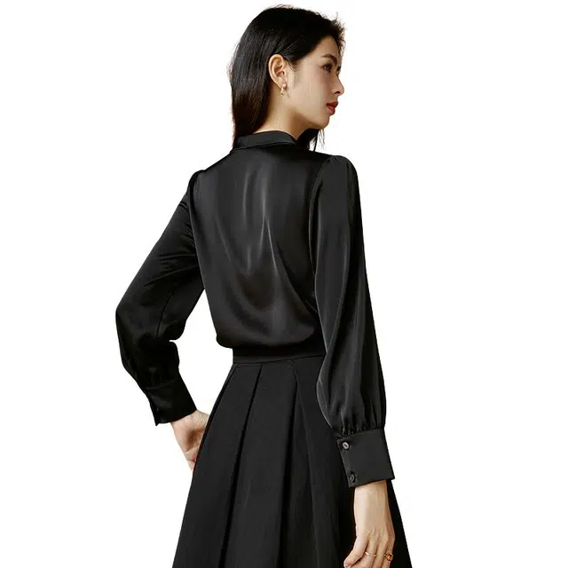 晚白 肩部收褶亲肤细腻面料挺括饱满垂坠顺滑衬衫 女款