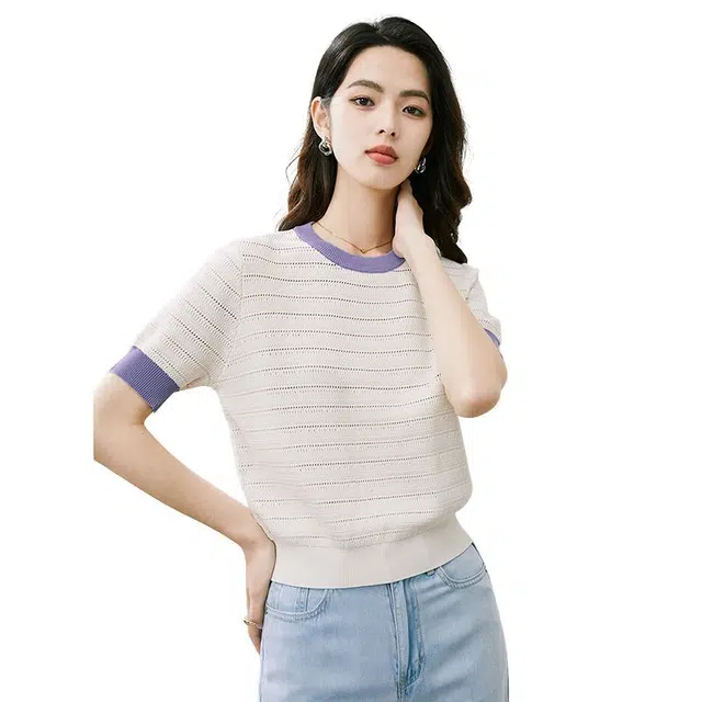 晚白 圆领条纹减龄针织短袖 女款 杏色