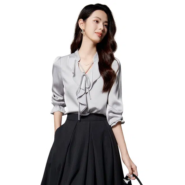 晚白 花边领设计肩部收褶垂坠顺滑衬衫 女款