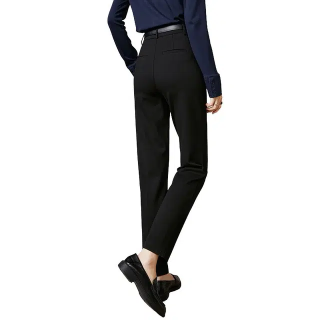 晚白 高腰版型小脚裤口有弹力通勤减龄休闲裤 女款